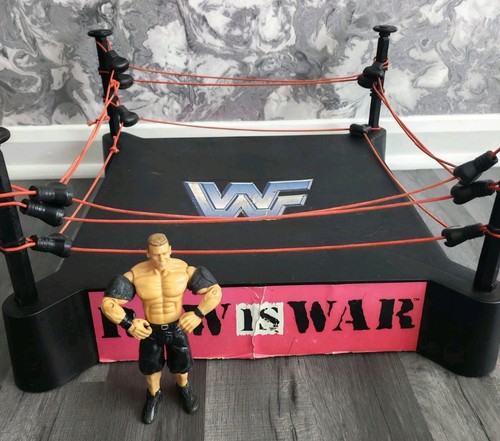 Wwf raw war wrestling - raw,
