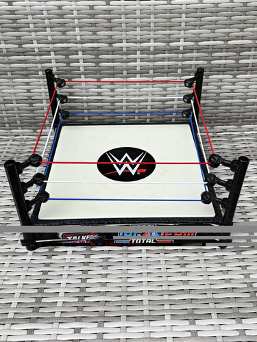 Wwe mattel tough - wwe,