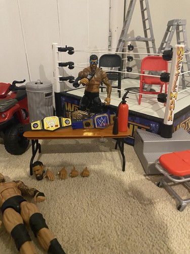 Wwe mega wrestling bundle - wwe,