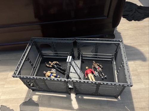 Wwe war games - cage, playset